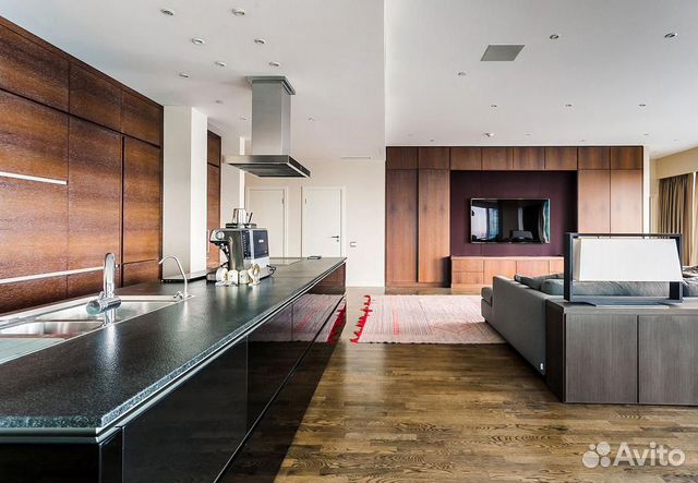 2-к квартира, 241 м², 44/76 эт.