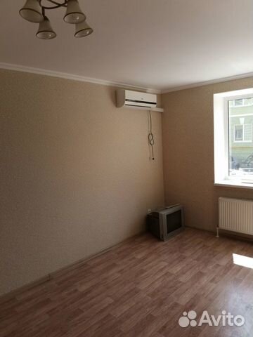 1-к квартира, 38 м², 1/3 эт.