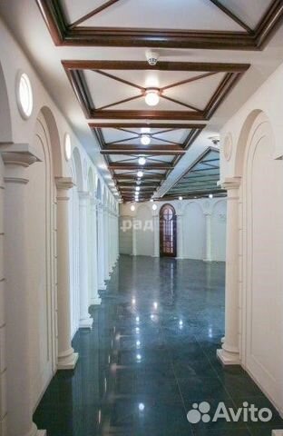 Офисно-банковское здание, 2310.7 м² Офисно-банковское здание, 2310.7 м²