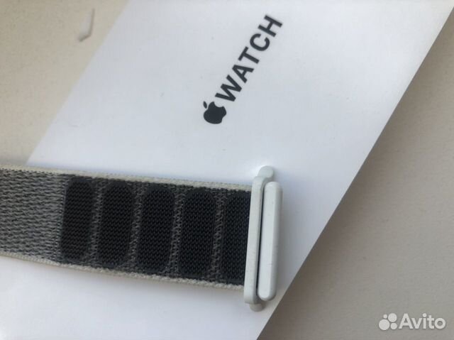 Оригинальный ремешок для Apple Watch 4, 40мм Оригинальный ремешок для Apple Watch 4, 40мм