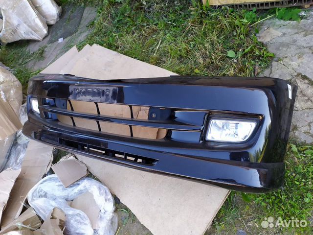 Бампер в сборе Mazda bongo friendee