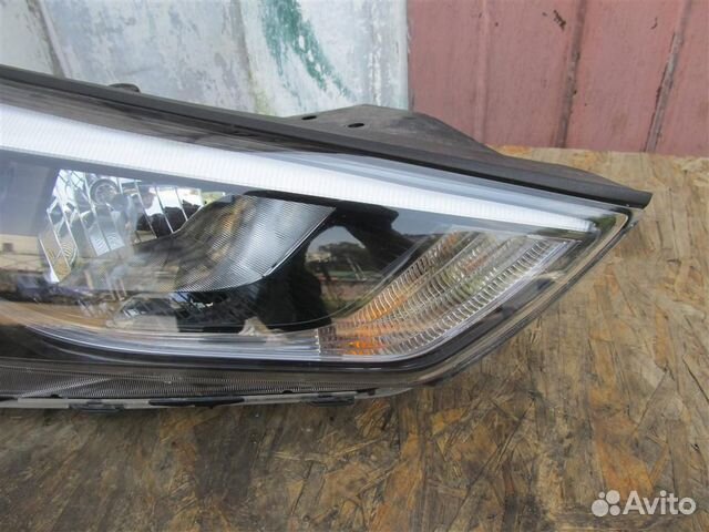 Фара правая Hyundai Tucson TL c 2015