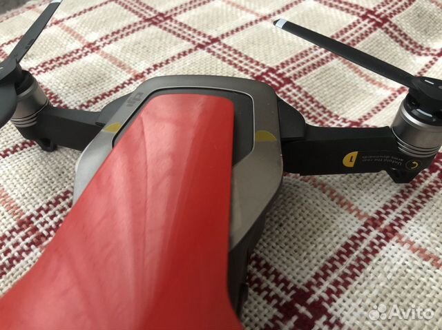Квадрокоптер dji mavic air combo