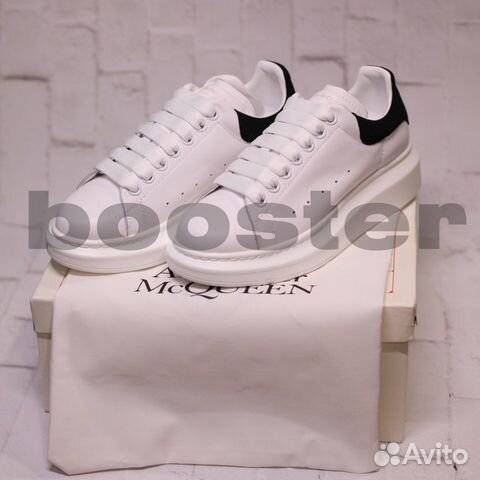 Кроссовки Alexander McQueen, Yeezy Boost, Nike