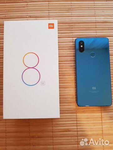 Xiaomi MI 8 SE Xiaomi MI 8 SE