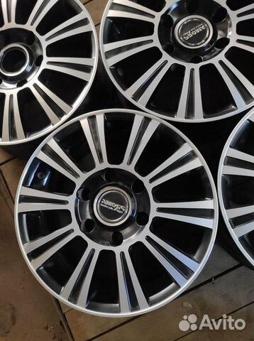 Диски новые литые R16 P на Mitsubishi Pajero Диски новые литые R16 P на Mitsubishi Pajero