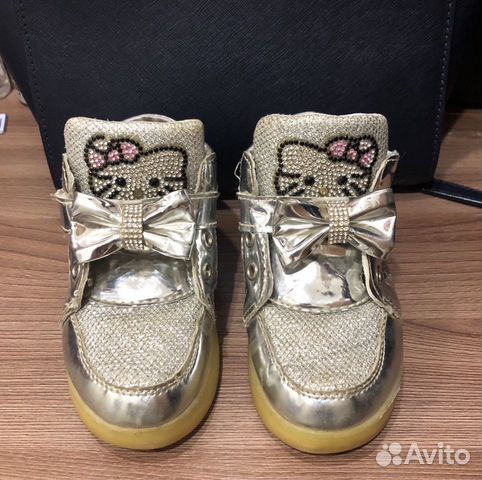 Кроссовки hello kitty