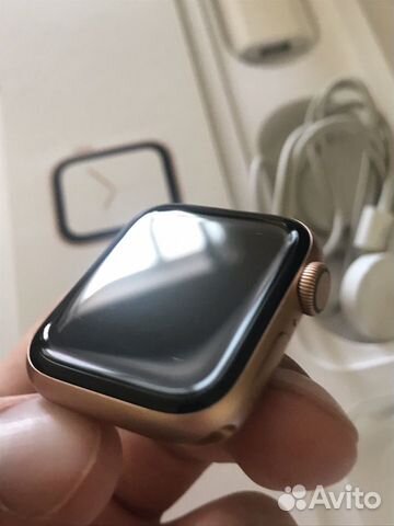 Apple Watch series 4 40mm gold Apple Watch series 4 40mm gold