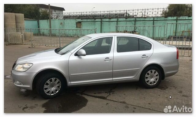 Skoda Octavia 1.6 AT, 2011, 184 000 км Skoda Octavia 1.6 AT, 2011, 184 000 км