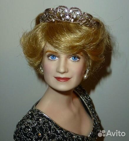 Фарфоровая кукла Франклин Минт Диана