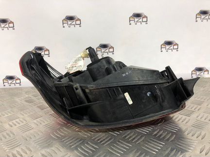 Фонарь правый Citroen Ds3 1 2012