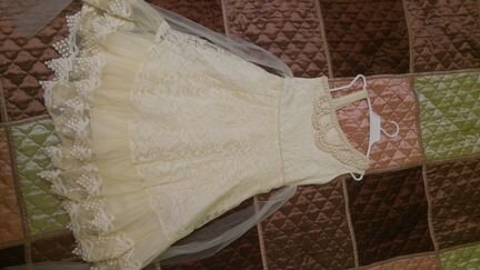 Продам нарядное детское платье