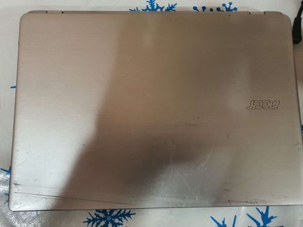 Ноутбук Aser Aspire V5-122P