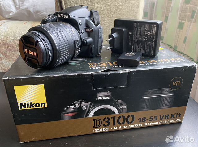 Зеркальный фотоаппарат Nikon D3100