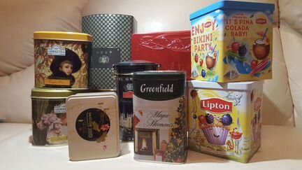 Коллекционные жестяные банки из-под чая, печенья