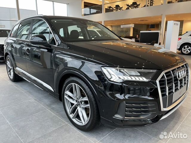 audi q7 2022 black