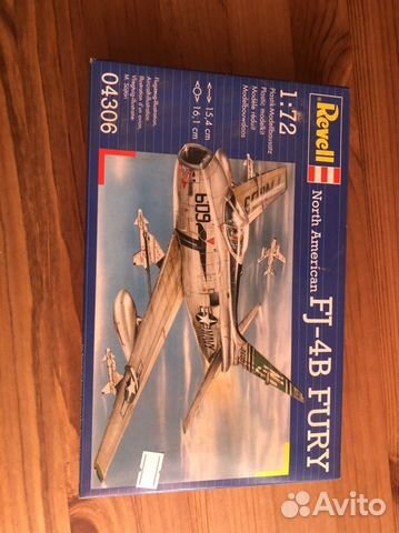 Сборная модель самолета 1:72 FJ-4B fury