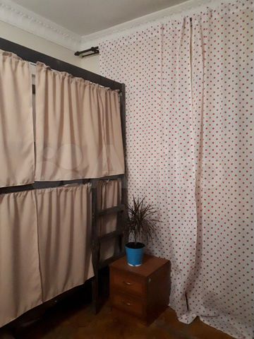 Комната 20 м² в 3-к., 1/10 эт.