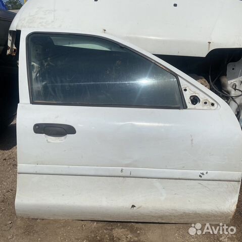 Передняя правая дверь Ford Mondeo 2