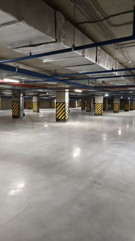 Машиноместо, 13 м²