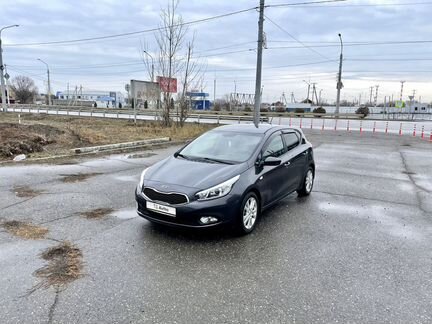 Kia Ceed 1.6 AT, 2013, 82 000 км