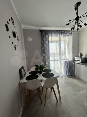 1-к. квартира, 35 м², 4/4 эт.