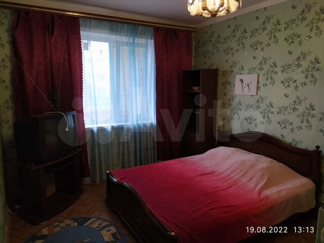 2-к. квартира, 50 м², 4/10 эт.