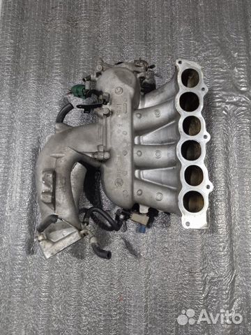 Коллектор впускной Infiniti VQ35DE