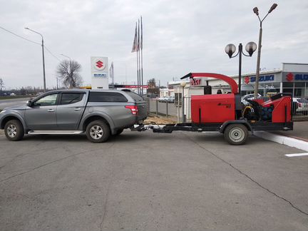 Аренда измельчителя веток, древесины