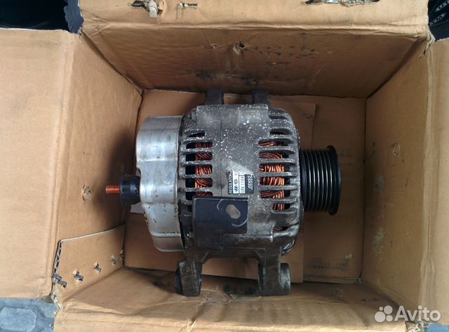 Генератор 37300-4A300 (D4CB, VGT Киа Соренто I)