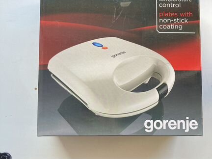 Сендвичница