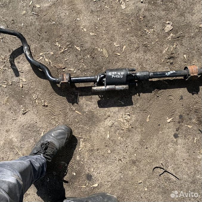 Активный стабилизатор бмв е70. Трубки стабилизатора бмв х5 е70. Замена активного стабилизатора на бмв х5 е70. Трубки активного стабилизатора bmw e70. Задний стабилизатор бмв х5 е70.