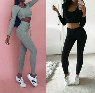 Костюмы спортивные новые