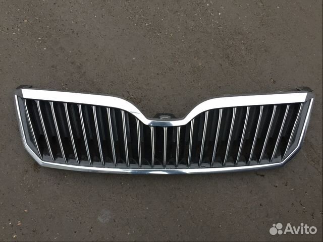Решетка радиатора Skoda Superb 2013-15