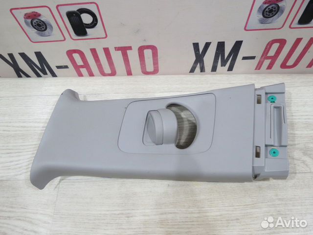 Обшивка стойки средняя левая Hyundai Solaris 2