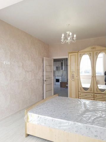 3-к. квартира, 79 м², 6/9 эт.