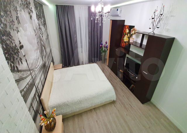 2-к. квартира, 65 м², 3/10 эт.