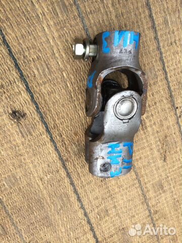 Рулевой карданчик Nissan Primera P11