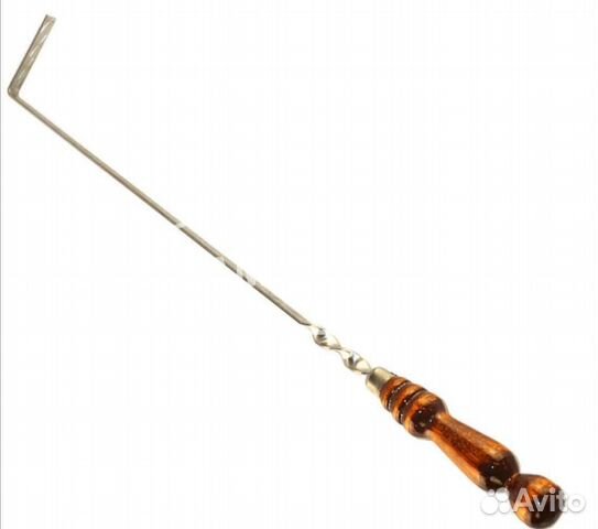 Кочерга с деревянной ручкой