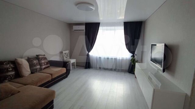 2-к. квартира, 55 м², 3/9 эт.