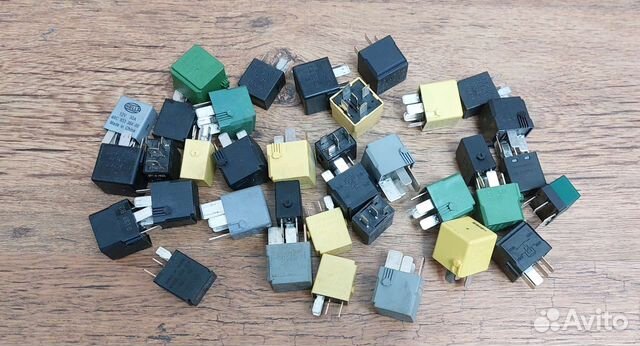 Реле Mercedes Benz