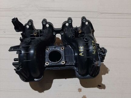 Коллектор впускной Шкода Октавия А4 AEE Фелиция 1