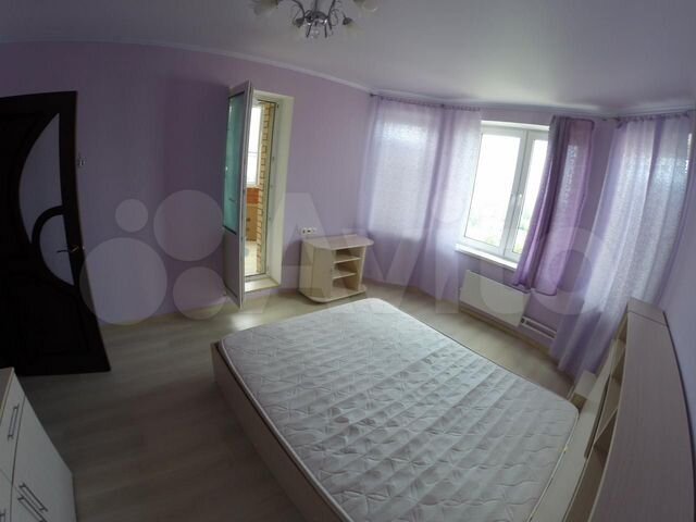 2-к. квартира, 70 м², 10/14 эт.