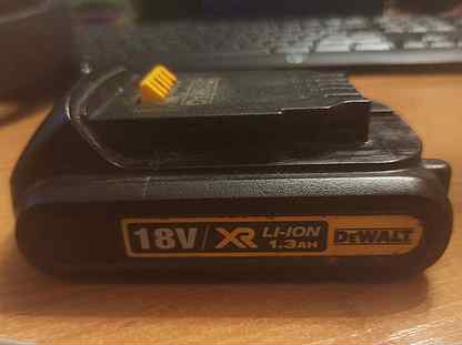 Аккумулятор DeWalt 18V 1.3 Ah