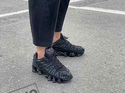 black shox