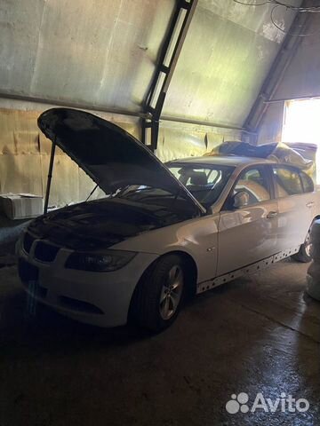 В разбор BMW 325i E90