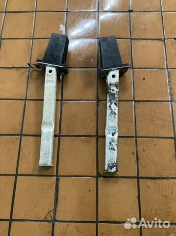 Citroen c4 grand picasso кронштейн передней балки