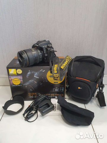 Зеркальный фотоаппарат Nikon D750