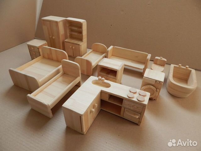 Мебель для кукольного домика