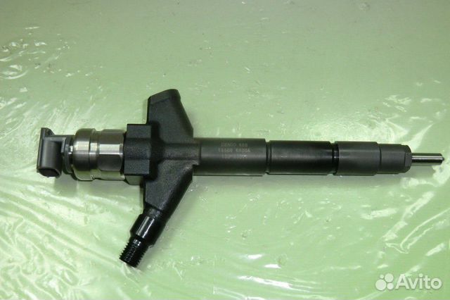 Форсунка топливная YD25DDTi navara 16600-5X00A